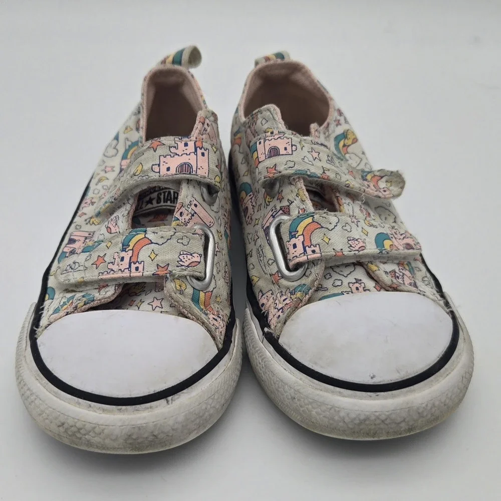 Converse All Star girls shoes size 9 toddler Castles Rainbows